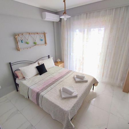 Driftwood Center Apartment Кавала Екстер'єр фото