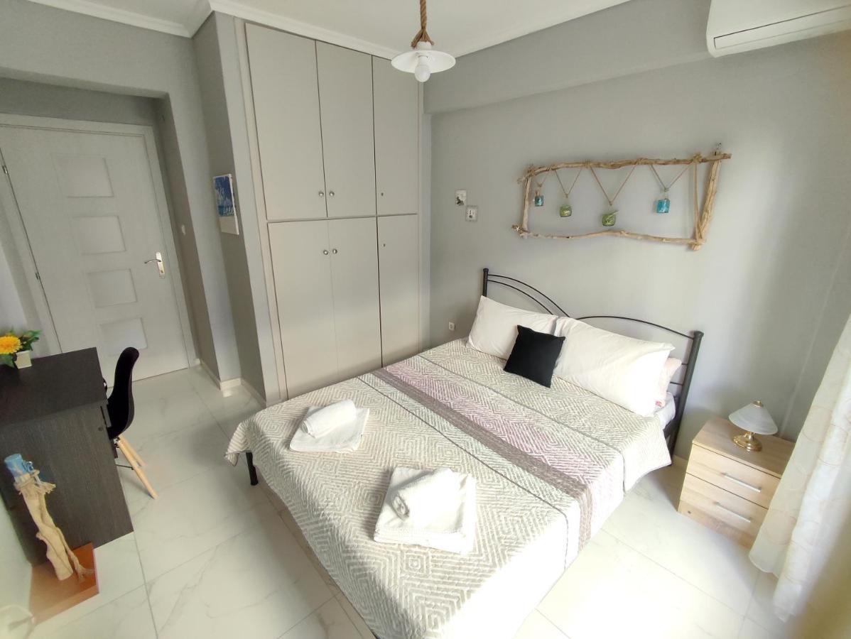 Driftwood Center Apartment Кавала Екстер'єр фото