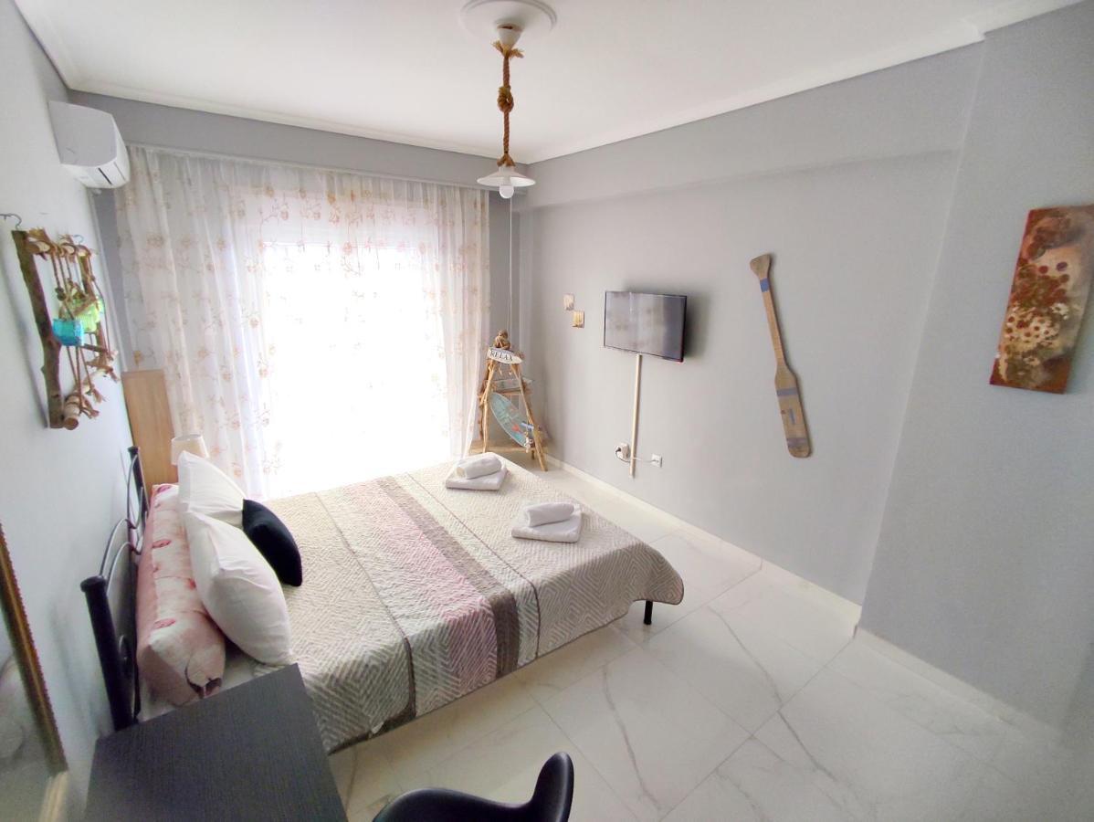 Driftwood Center Apartment Кавала Екстер'єр фото
