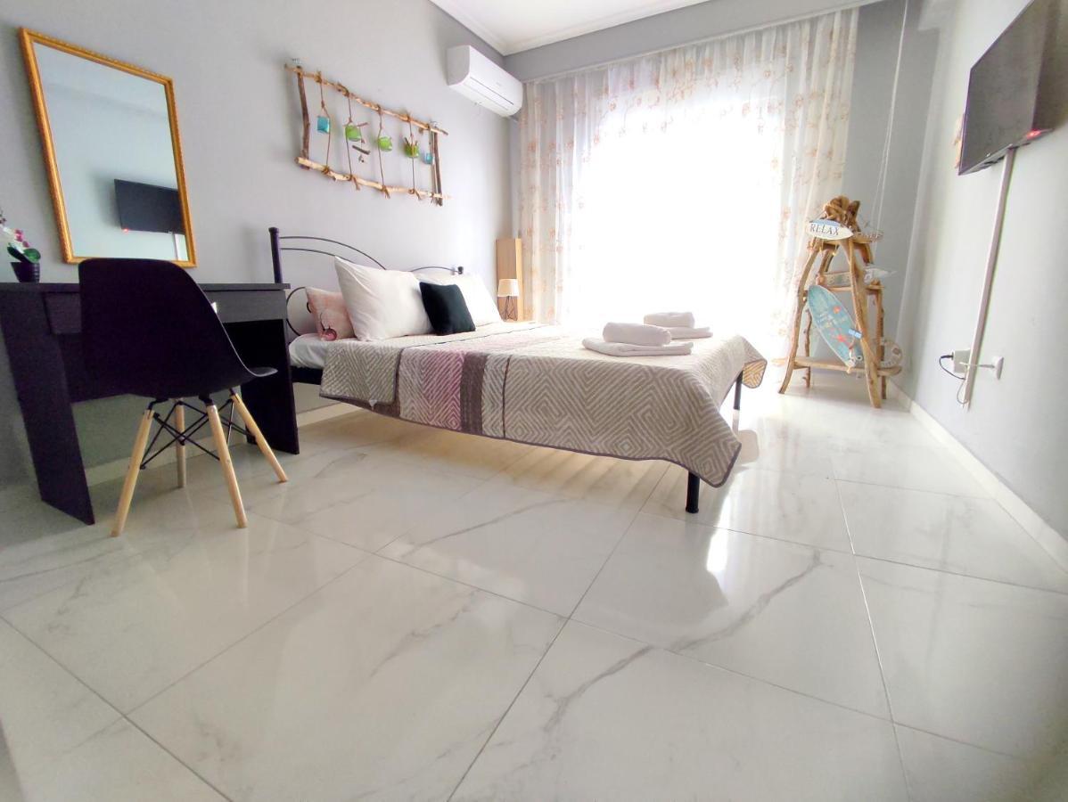 Driftwood Center Apartment Кавала Екстер'єр фото